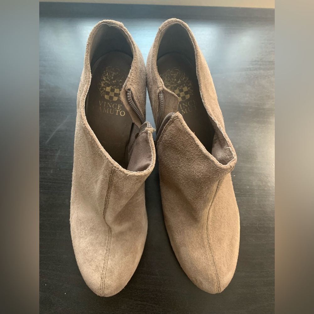 Vince Camuto wedges